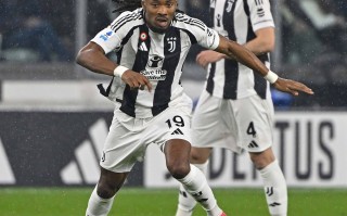 雷速直播-巴黎客场绝杀尤文图斯