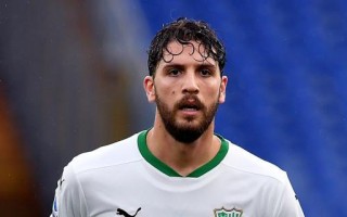 雷速官网-萨索洛新援表现抢眼，随队走向成功