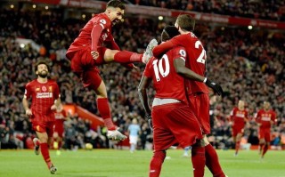 雷速-利物浦客场逆转水晶宫，夺得胜利