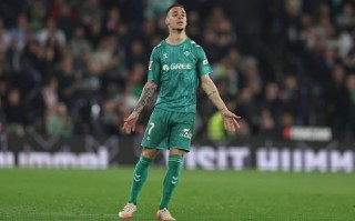 雷速官网-贝蒂斯主场不敌，保级形势严峻