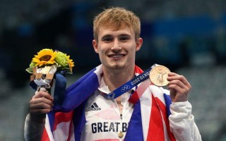 雷速-东京再添一拿金牌的健将