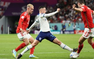 雷速官网下载-英格兰队在欧预赛中大胜保加利亚队，强势晋级