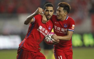 雷速直播-苏宁大胜贵州，赢下保级对手，保持稳定表现