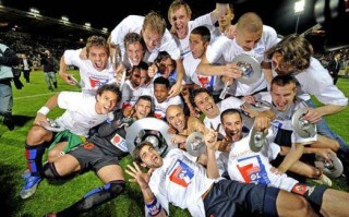 雷速官网-里昂主场战胜对手取得重要三分