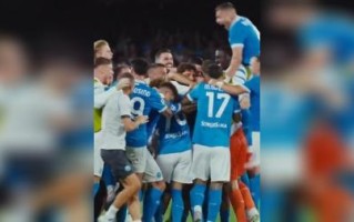 雷速官网下载-绝杀时刻！球队提前锁定胜局