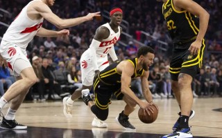 雷速官网-猛龙主帅裁定重要战略变动，球队备战