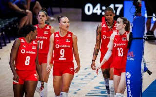 雷速官网-塞尔维亚国家队实力出众，豪取连胜