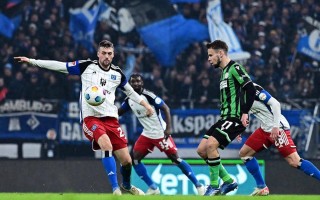 雷速直播-汉诺威96主场艰难获胜，重返保级赛马