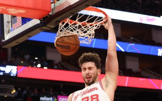 雷速官网-力争上游！今晚的比赛将是两支球队的硬仗