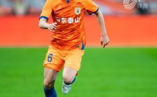 雷速-泰山鲁能主场大胜，全队表现亮眼