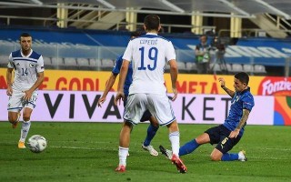 雷速-波黑国家队团结协作，全力争胜捍卫颜面