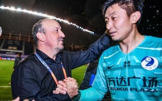 雷速官网下载-重庆当代大胜大连人，统治比拼