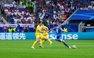 雷速官网-全世界球迷瞩目！乌克兰队对决奥地利队