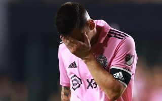 雷速-巴萨想梅西！梅西关心BF比赛录音联赛戴帽