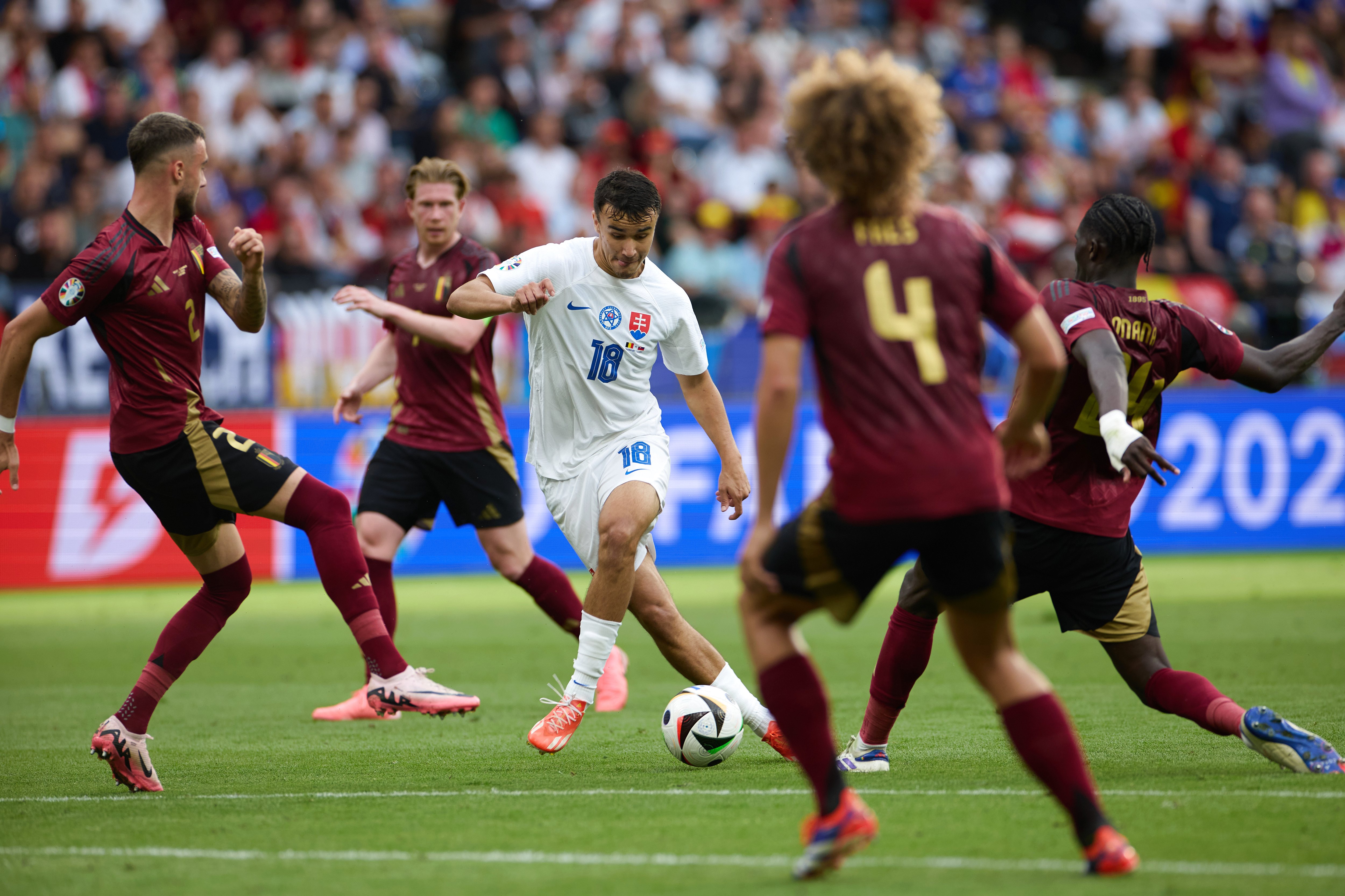 雷速官网-蒙特塞拉特岛车队取得胜利,实现欧锦赛晋级!-第1张图片-雷速官网 雷速官网-蒙特塞拉特岛车队取得胜利,实现欧锦赛晋级!-第1张图片-雷速官网