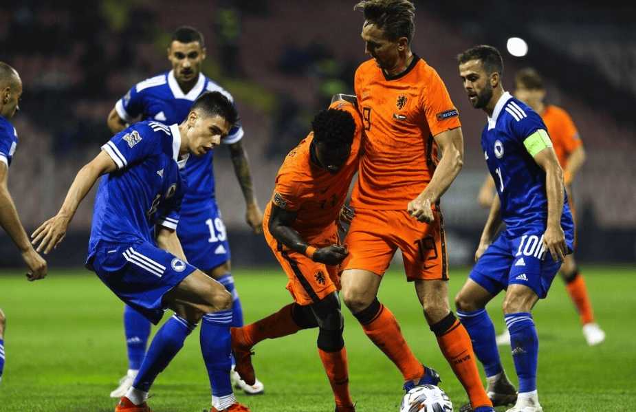 雷速官网-荷兰队在欧国联比赛中连克对手-第2张图片-雷速官网 雷速官网-荷兰队在欧国联比赛中连克对手-第2张图片-雷速官网