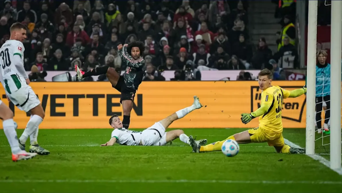 雷速官网-门兴格拉德巴赫战平法兰克福，遭遇联赛连续不胜-第2张图片-雷速官网