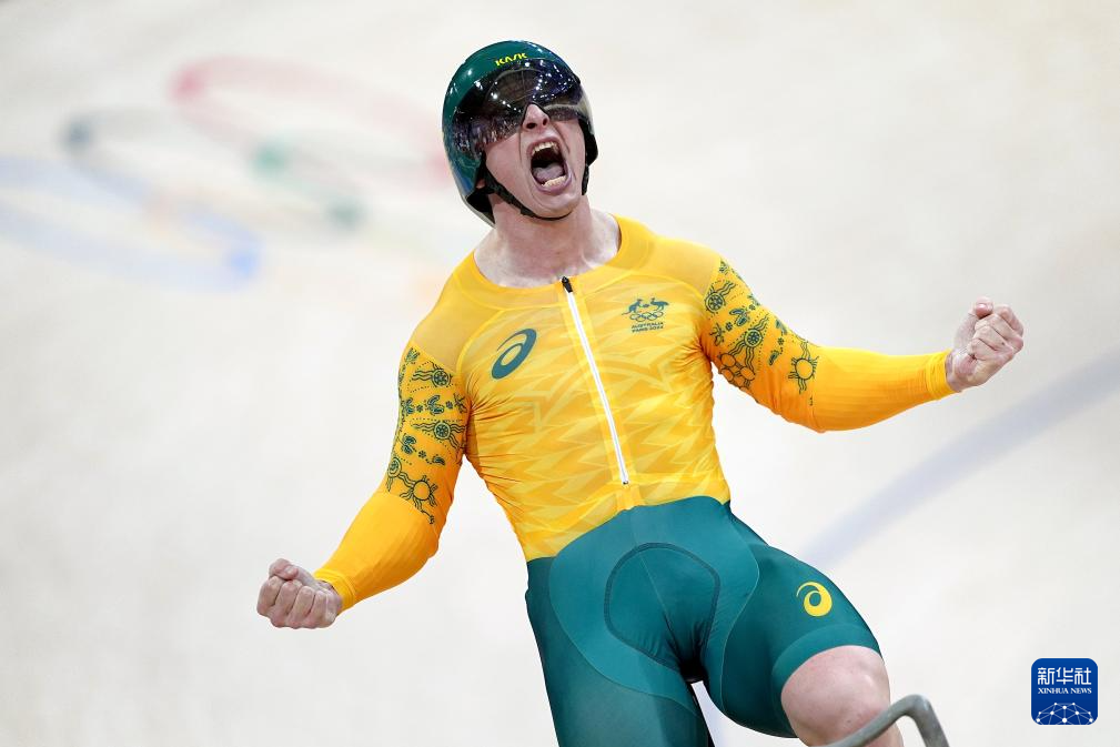 雷速官网下载-自行车赛事中意外发生，英国选手获得金牌-第2张图片-雷速官网