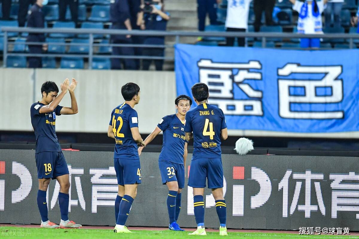 雷速官网下载-建业主场迎战富力,双方实力对比分析-第1张图片-雷速官网 雷速官网下载-建业主场迎战富力,双方实力对比分析-第1张图片-雷速官网