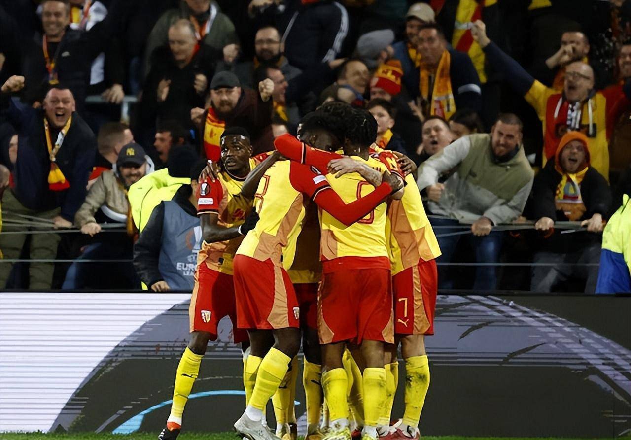 雷速官网-甘冈士气高涨,备战对阵梅斯-第1张图片-雷速官网 雷速官网-甘冈士气高涨,备战对阵梅斯-第1张图片-雷速官网