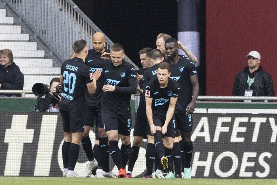 雷速直播-霍芬海姆队中场掌控球场局面-第1张图片-雷速官网 雷速直播-霍芬海姆队中场掌控球场局面-第1张图片-雷速官网