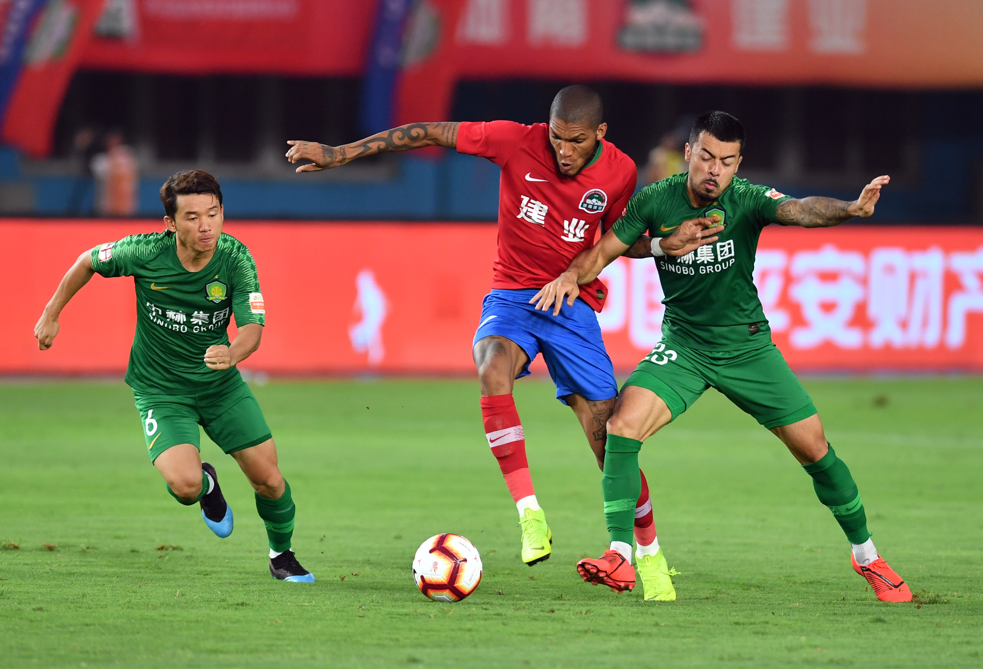 雷速官网-北京中赫国安主场迎战河南中赫,争取主场胜利-第1张图片-雷速官网 雷速官网-北京中赫国安主场迎战河南中赫,争取主场胜利-第1张图片-雷速官网