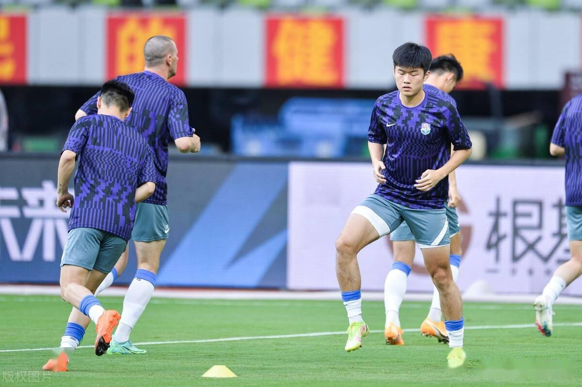 雷速直播-球队备战靠前，战术新颖策略调整赛季势在必赢-第1张图片-雷速官网