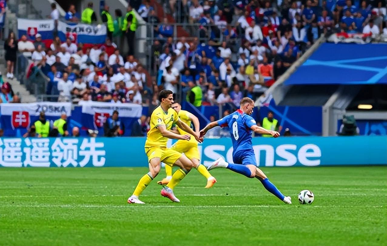 雷速官网-全世界球迷瞩目!乌克兰队对决奥地利队-第1张图片-雷速官网 雷速官网-全世界球迷瞩目!乌克兰队对决奥地利队-第1张图片-雷速官网