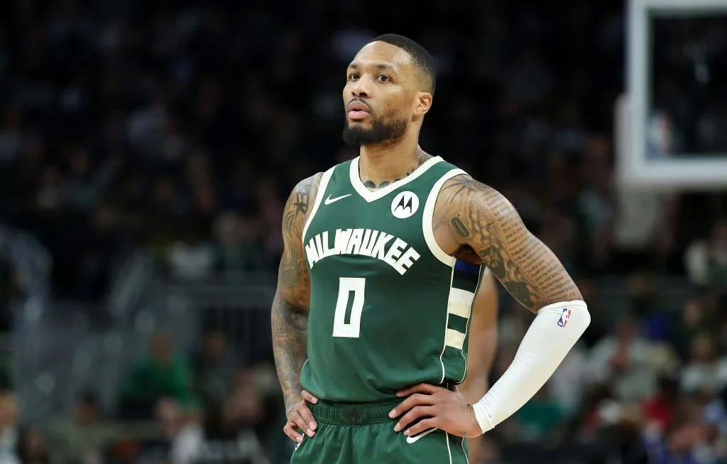 雷速官网-雄鹿遭遇三连败,榜首位置岌岌可危-第2张图片-雷速官网 雷速官网-雄鹿遭遇三连败,榜首位置岌岌可危-第2张图片-雷速官网