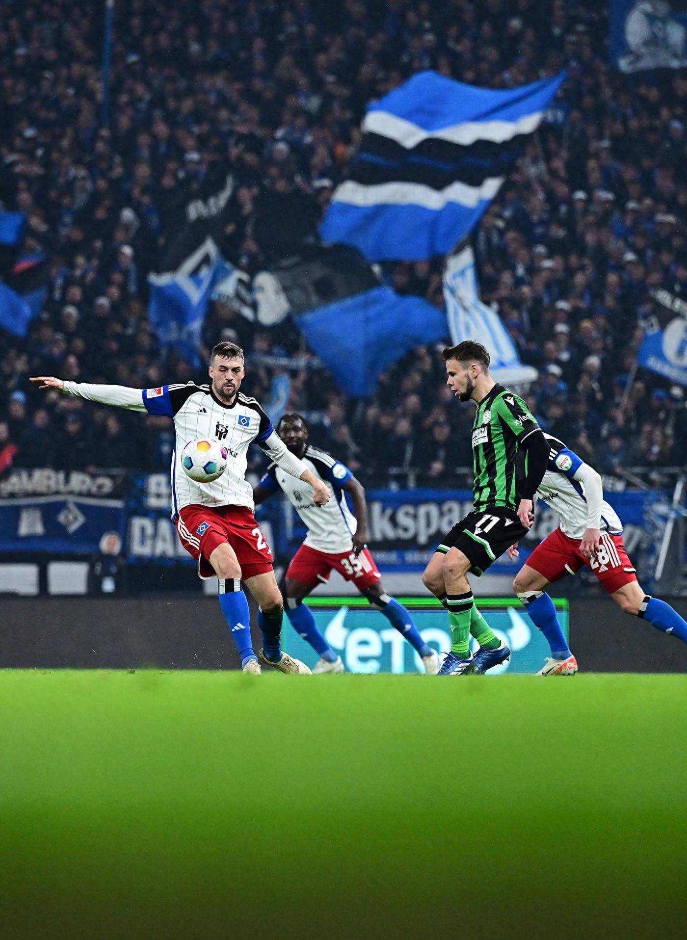 雷速直播-汉诺威96主场艰难获胜，重返保级赛马-第1张图片-雷速官网