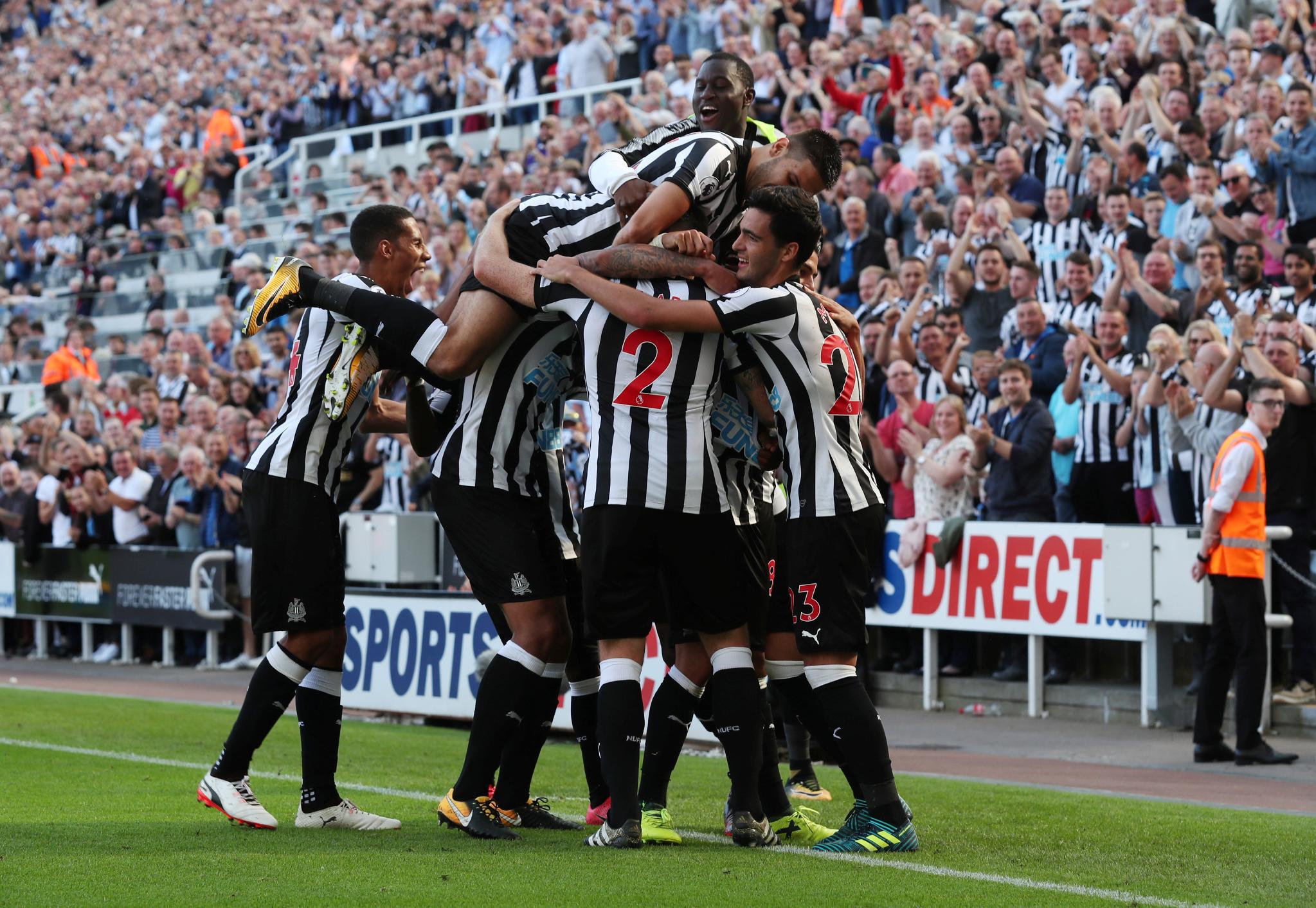 雷速-斯旺西客场逼平博恩茅斯,继续努力保级英超席位-第2张图片-雷速官网 雷速-斯旺西客场逼平博恩茅斯,继续努力保级英超席位-第2张图片-雷速官网