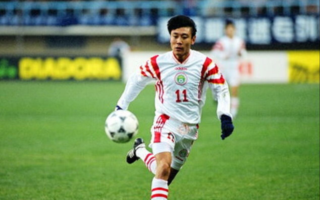 雷速官网-前锋重新发威，连入几脚精彩进球-第1张图片-雷速官网