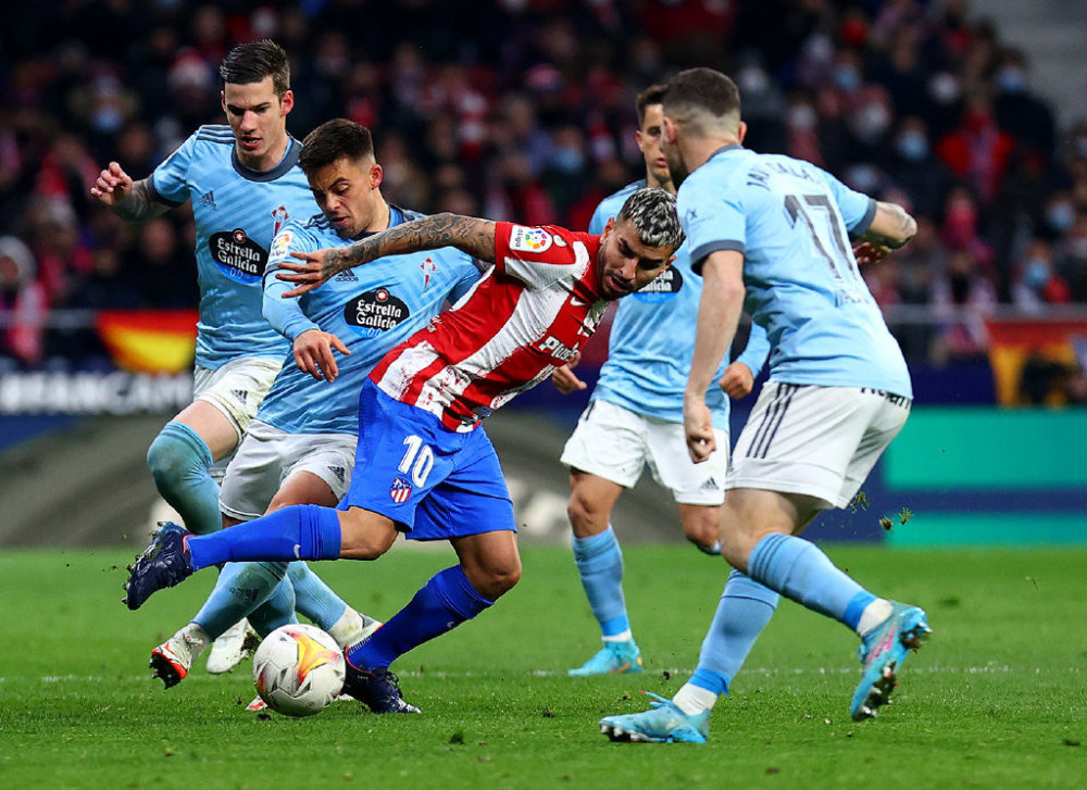 雷速官网下载-马德里竞技凭苏亚雷斯梅开二度晋级-第1张图片-雷速官网