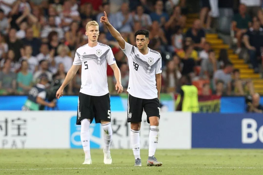 雷速官网-土耳其队憾失胜利与挪威队战成平局-第1张图片-雷速官网 雷速官网-土耳其队憾失胜利与挪威队战成平局-第1张图片-雷速官网