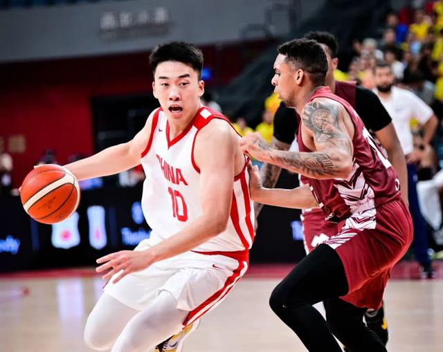 雷速-江苏男篮突破天津队防线，再次上升积分榜-第2张图片-雷速官网
