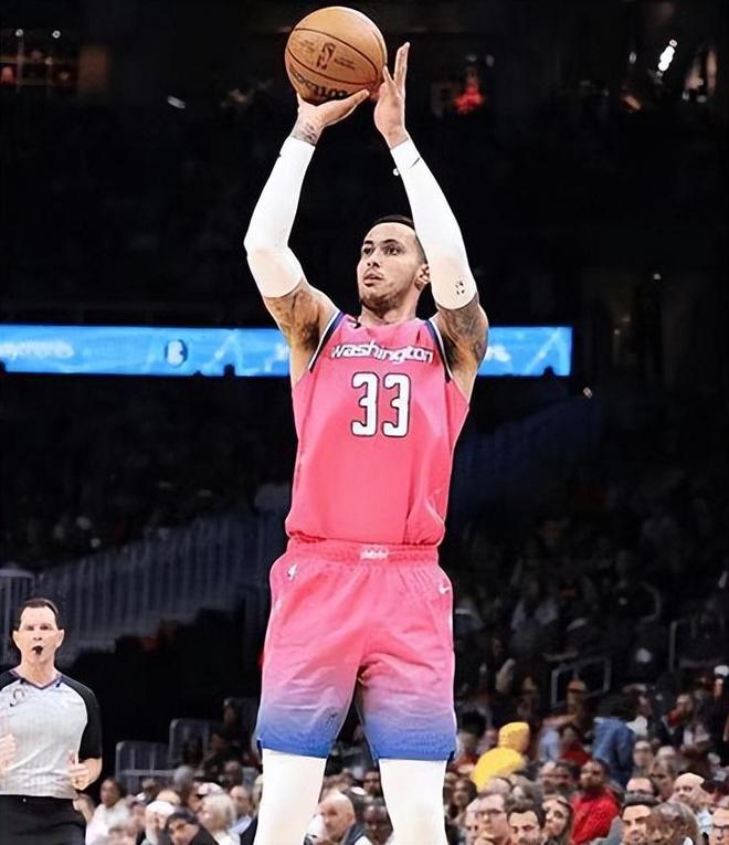 雷速直播-青岛雄鹿迎来连胜，积分榜逐渐攀升-第1张图片-雷速官网