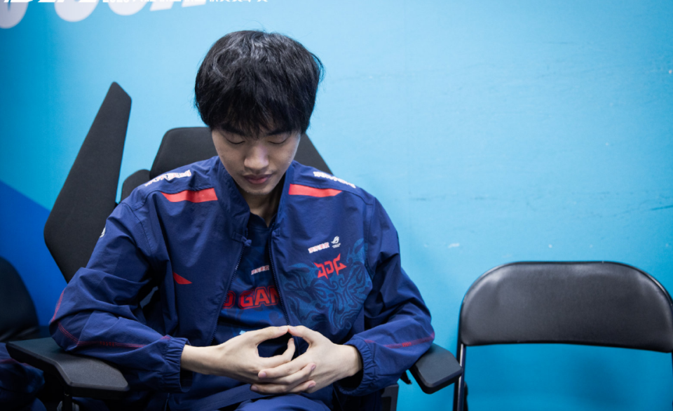 雷速直播-黄队防守坚若磐石，零封对手-第2张图片-雷速官网